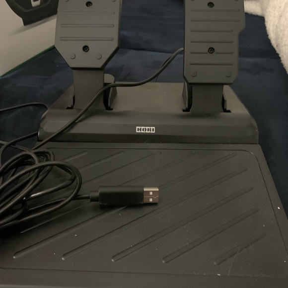 Steering wheel for Xbox series x - Picture 3 of 3